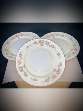 🔍Vintage Homer Laughlin Eggshell Georgian Countess Dinner Plates Set of (4)